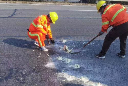 界首公路下沉注浆加固